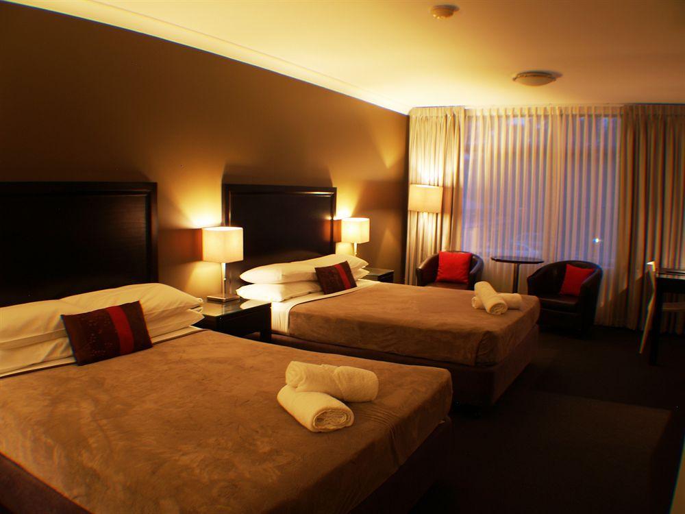 Checkers Resort Terrey Hills Esterno foto