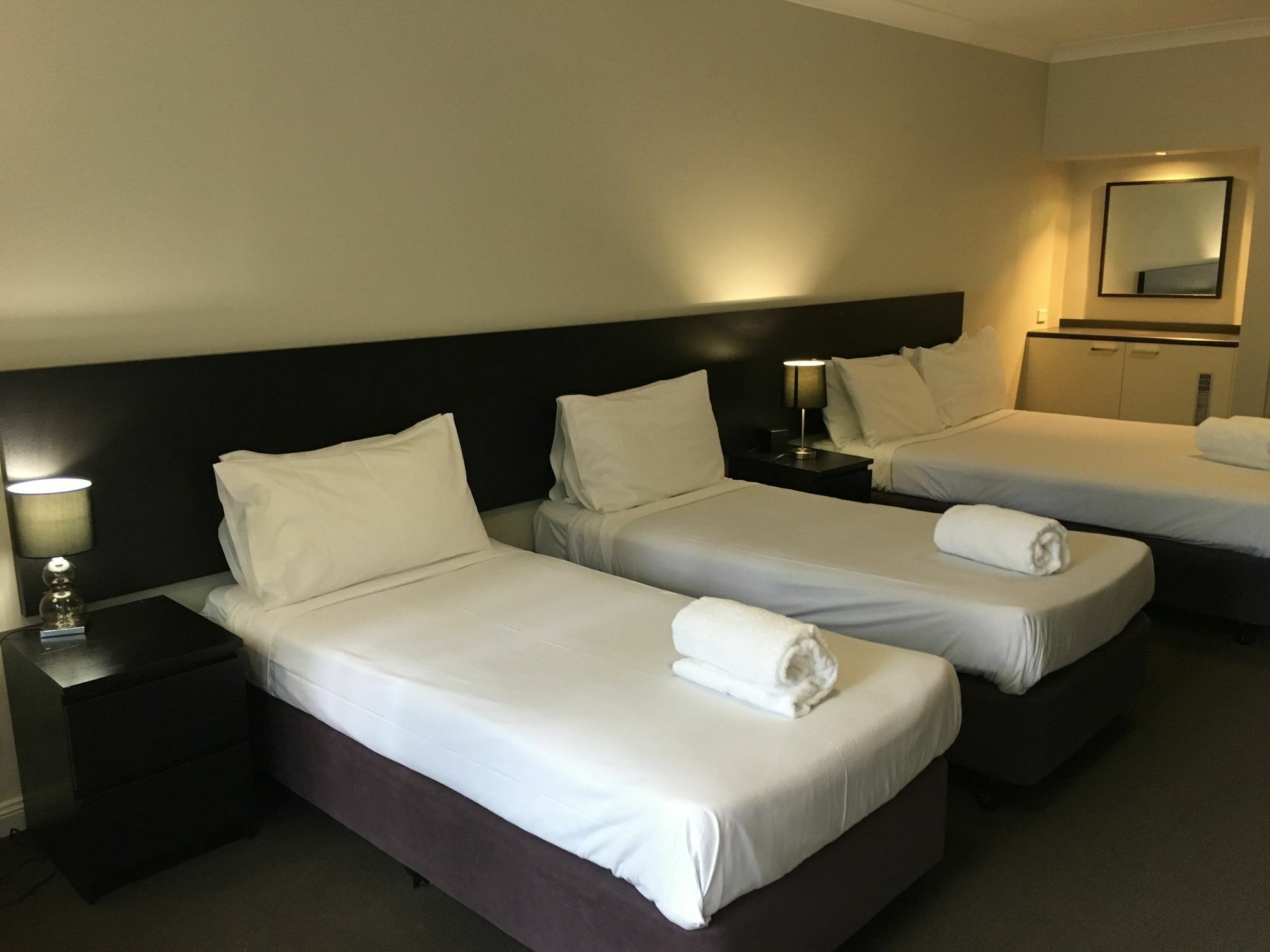 Checkers Resort Terrey Hills Esterno foto